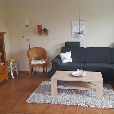 Landhaus-Am-Deich-Wohnung-Moewe Apartamento Tönning