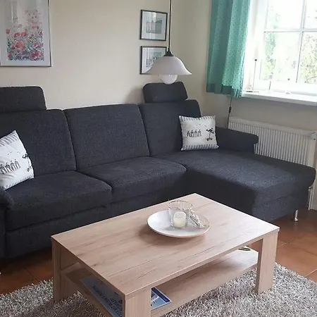 Apartamento Landhaus-Am-Deich-Wohnung-Moewe *