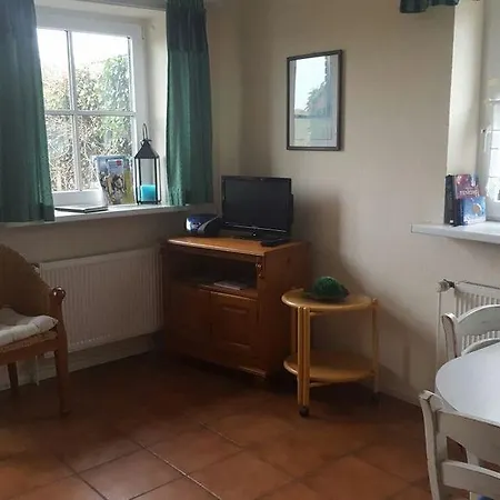 Apartamento Landhaus-Am-Deich-Wohnung-Moewe