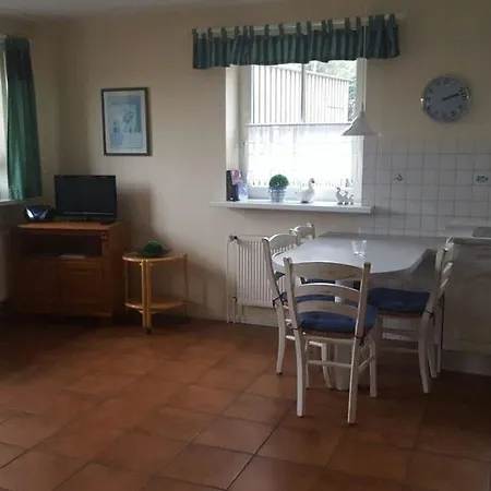 Apartamento Landhaus-Am-Deich-Wohnung-Moewe
