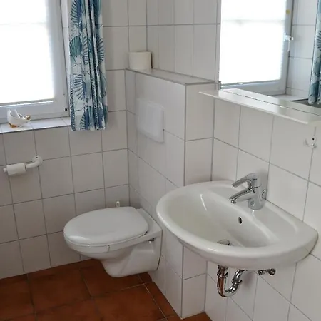 Landhaus-Am-Deich-Wohnung-Moewe Apartamento *